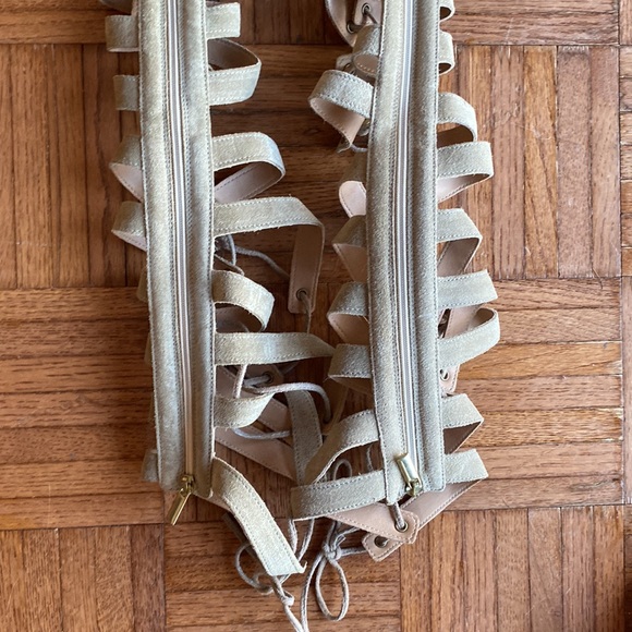 NWOT Free people gladiator tall suede sandals - Picture 6 of 6